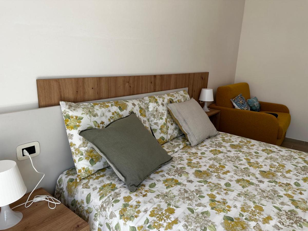 Bluenote Apartment โปลีญาโนอามาเร ภายนอก รูปภาพ