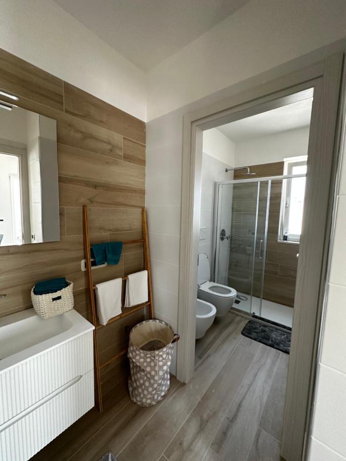 Bluenote Apartment โปลีญาโนอามาเร ภายนอก รูปภาพ