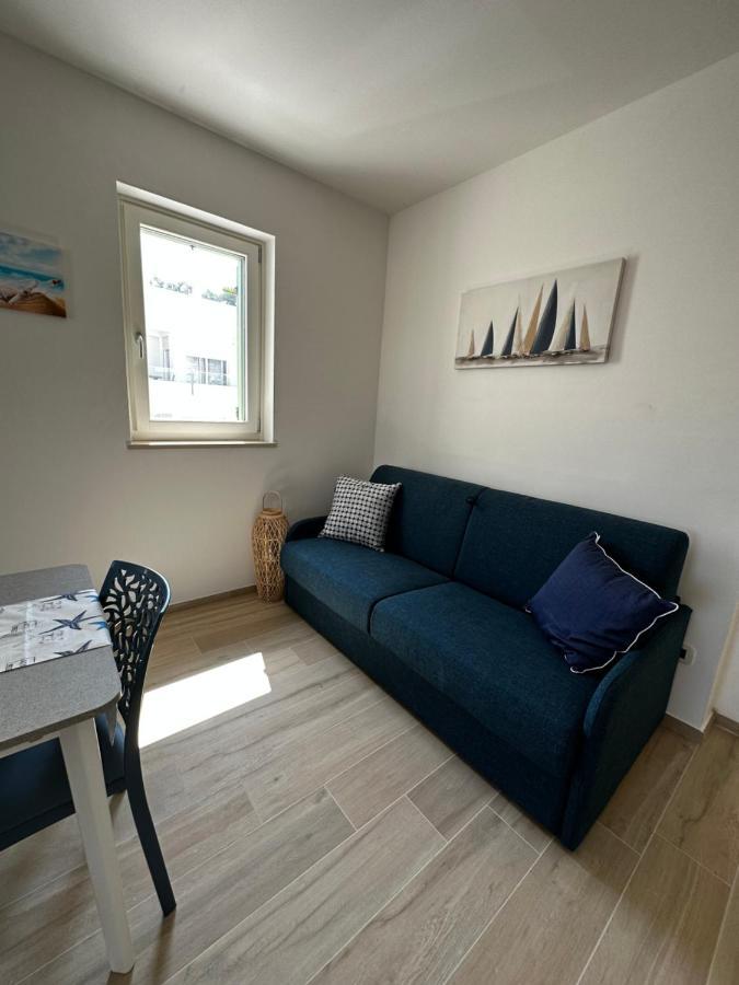 Bluenote Apartment โปลีญาโนอามาเร ภายนอก รูปภาพ